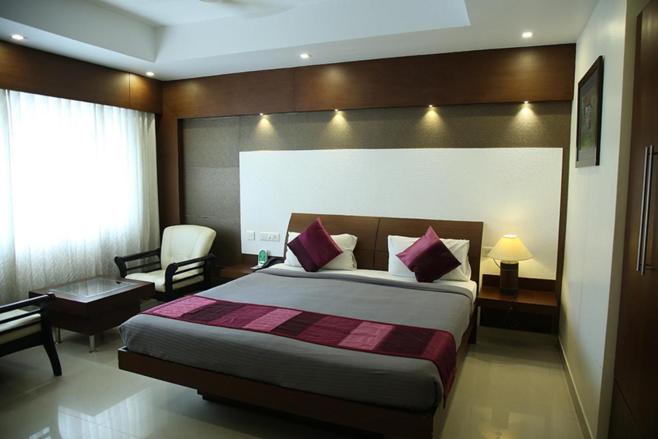 Hotel Royal Omars Kannur Exteriér fotografie