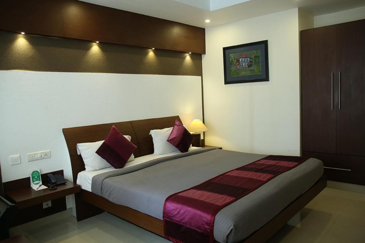 Hotel Royal Omars Kannur Exteriér fotografie
