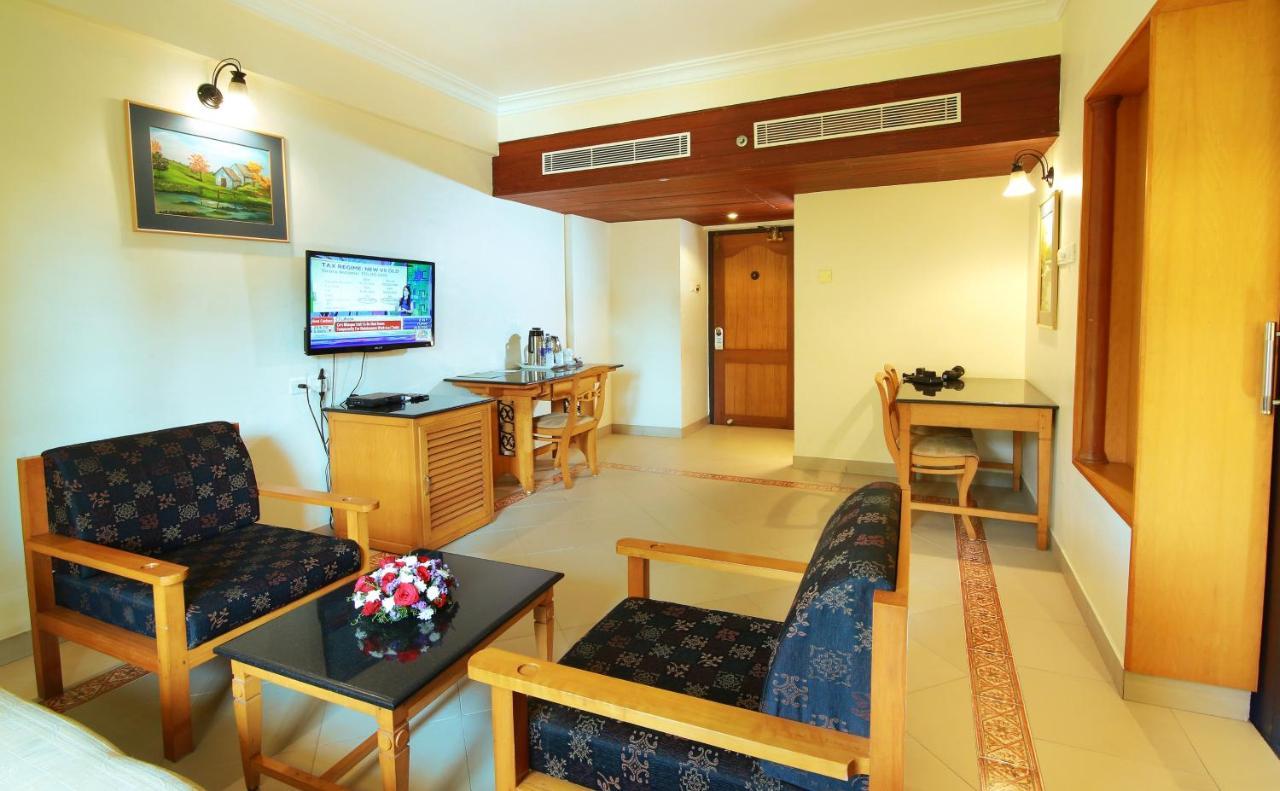 Hotel Royal Omars Kannur Exteriér fotografie