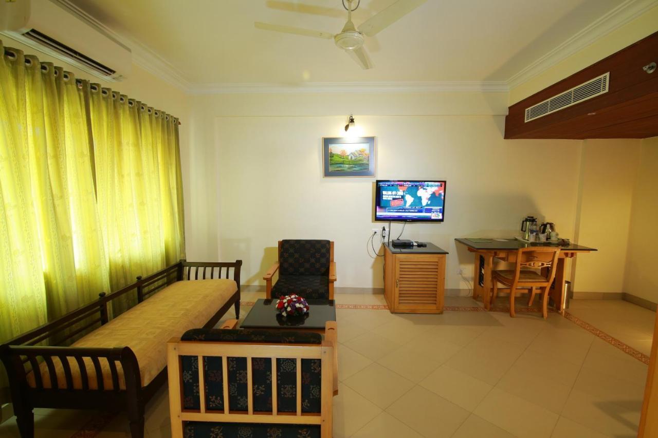 Hotel Royal Omars Kannur Exteriér fotografie