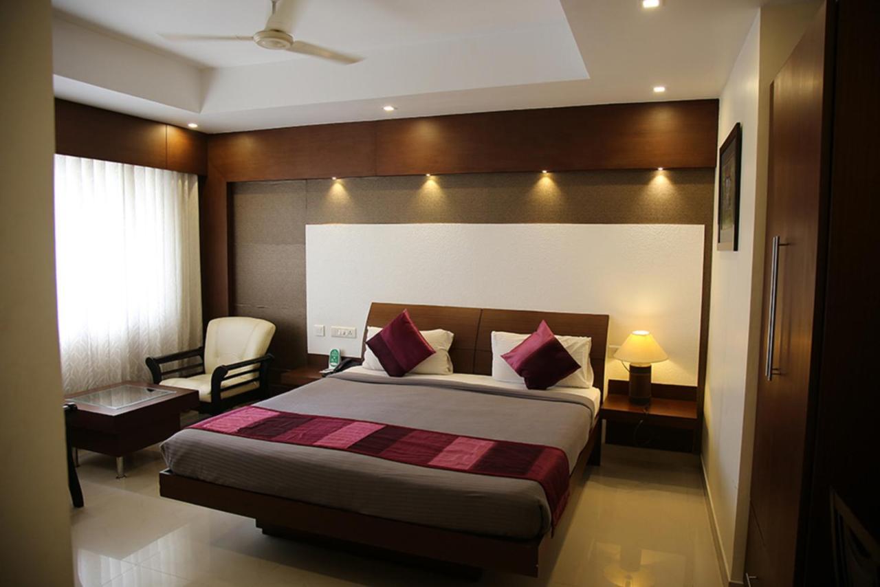 Hotel Royal Omars Kannur Exteriér fotografie