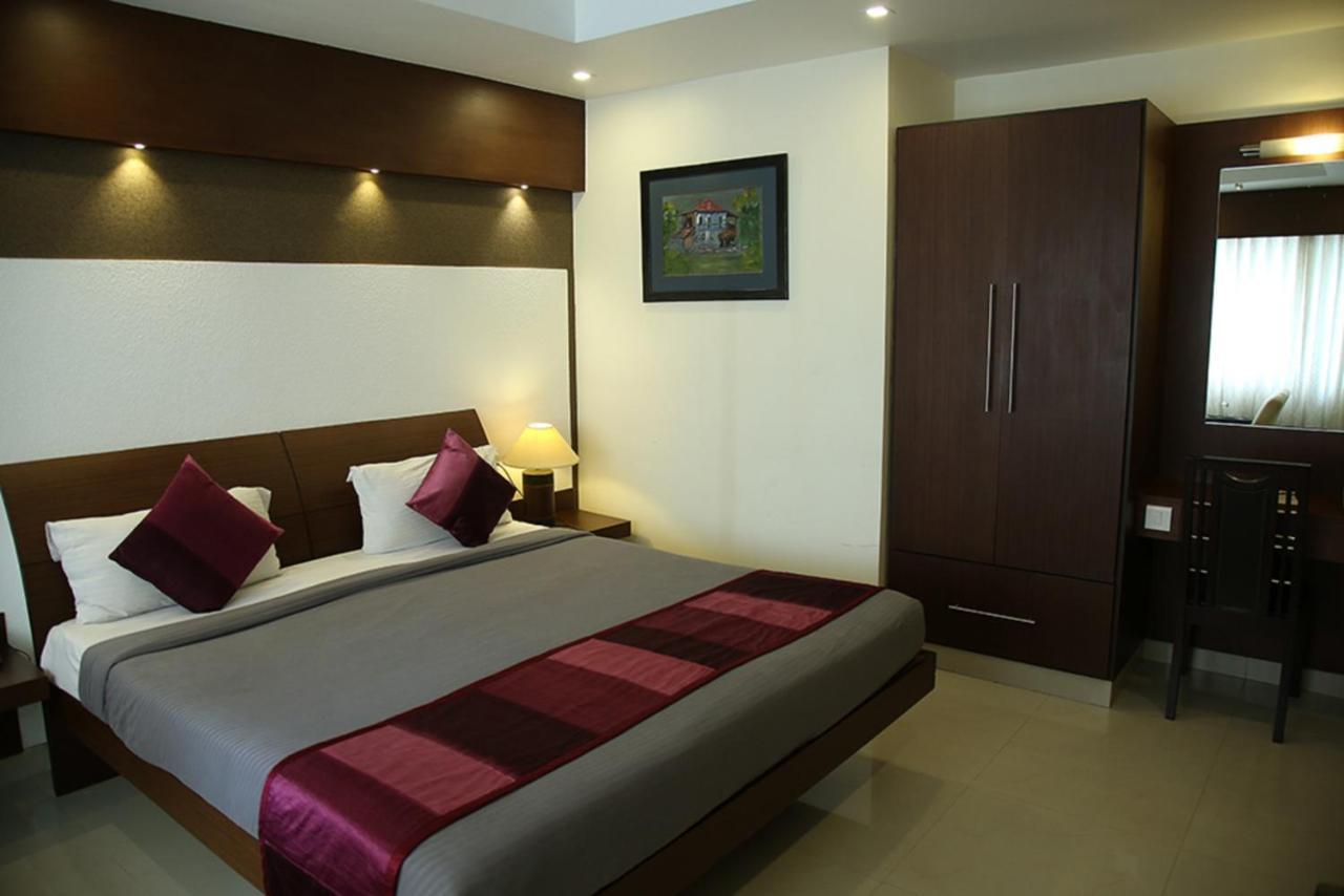 Hotel Royal Omars Kannur Exteriér fotografie