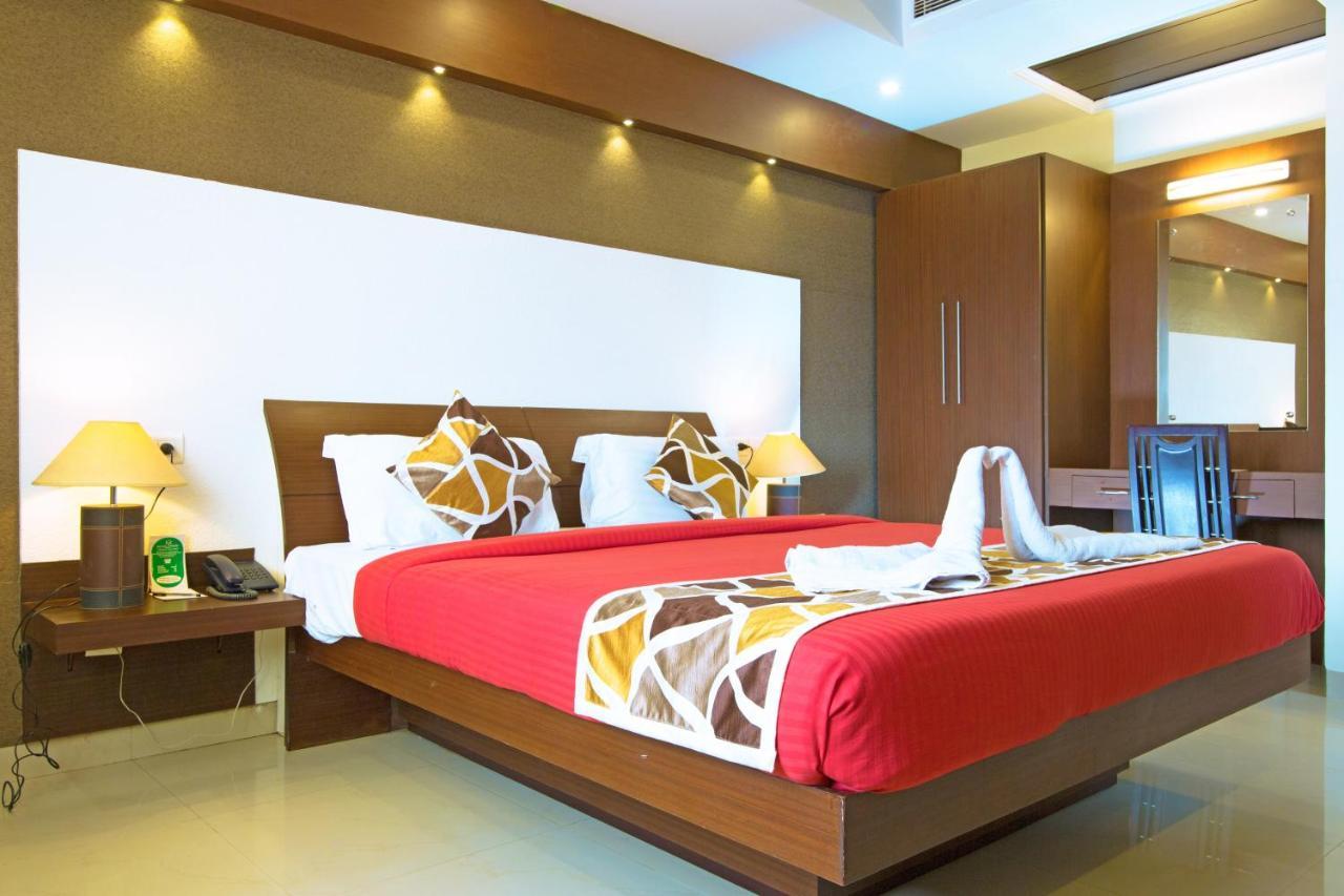 Hotel Royal Omars Kannur Exteriér fotografie