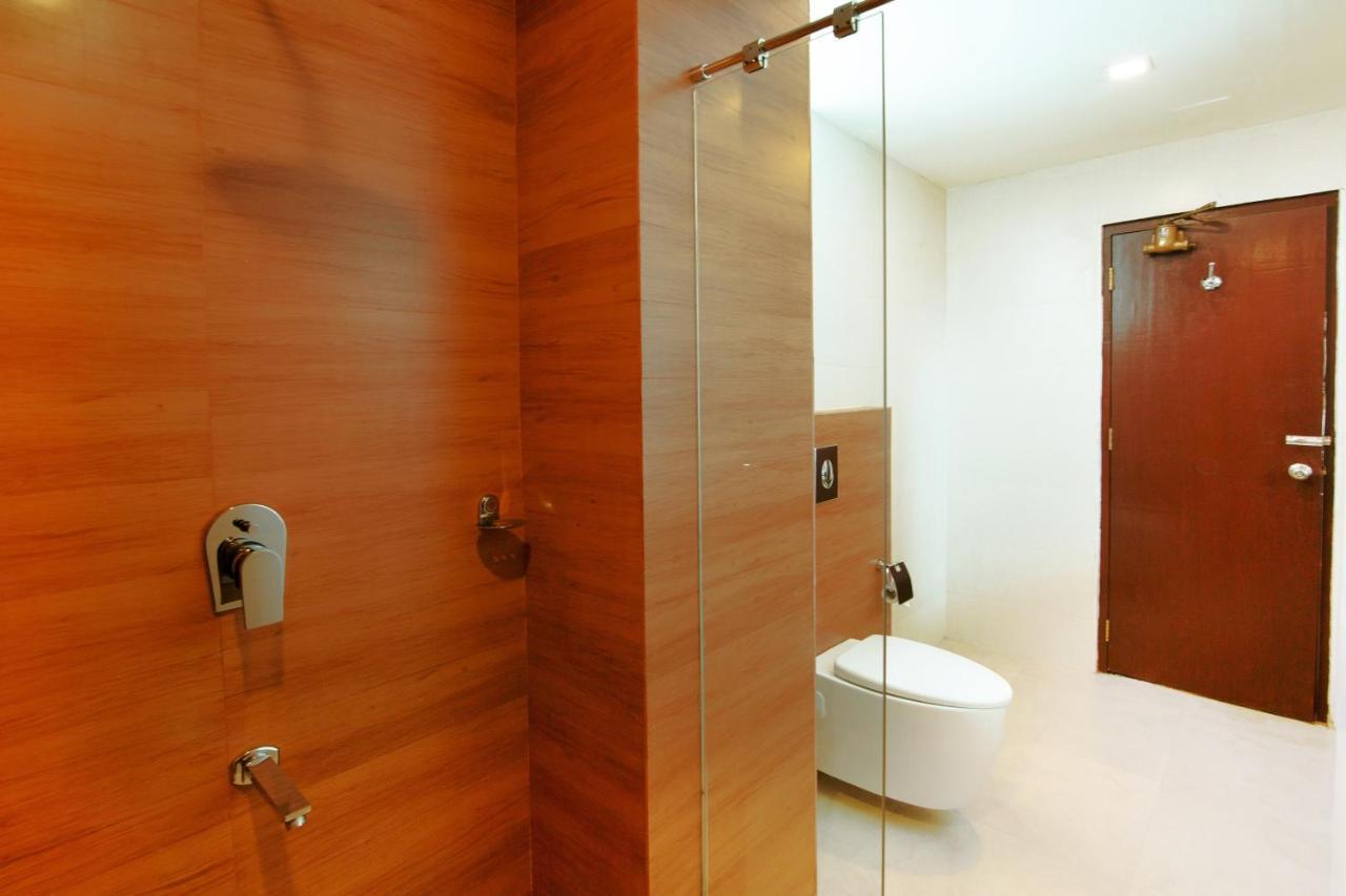 Hotel Royal Omars Kannur Exteriér fotografie